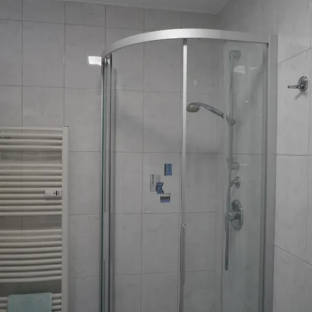 Roma Apartment Merano